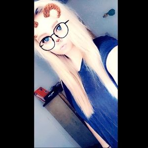 Meet your Posher, Bridgette